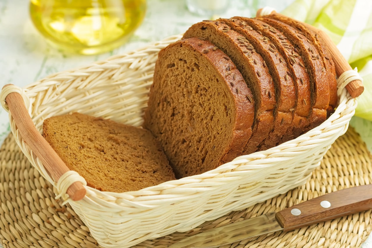 Basket of brown bread