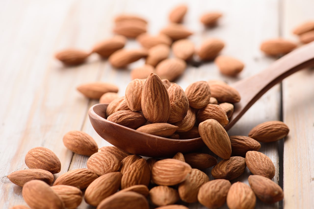 Health Benefits of Almonds and All You Should Know