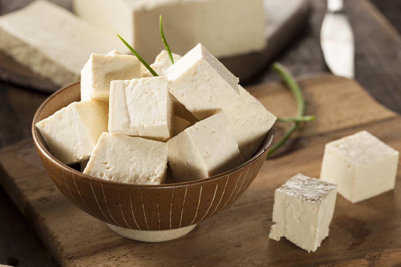 Tofu: A Guide to its Health Benefits, Uses, and Possible Side Effects