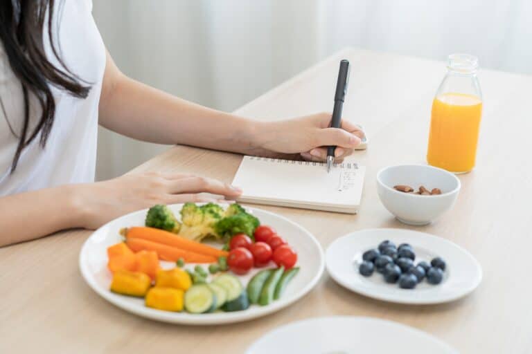 a-clear-guide-to-weight-loss-that-lasts